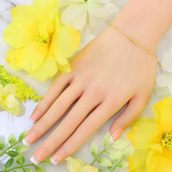 Minimalist Bracelet, Sleek & Modern Design, Women’s Fashion, YC110311-B - Picture 10 of 10